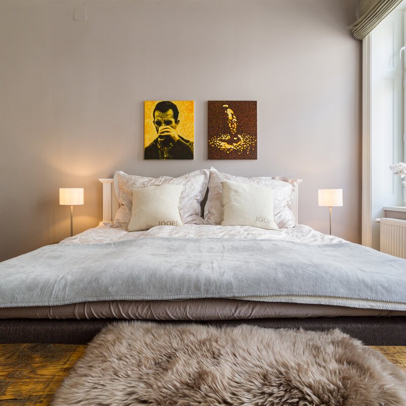 Schlafzimmer 1
