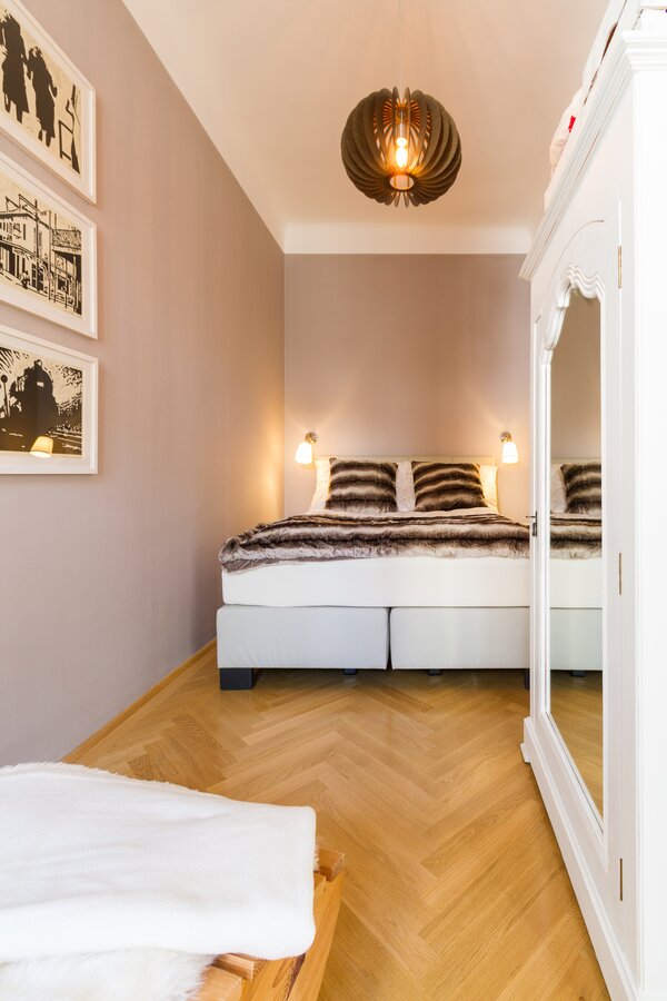Schlafzimmer 2