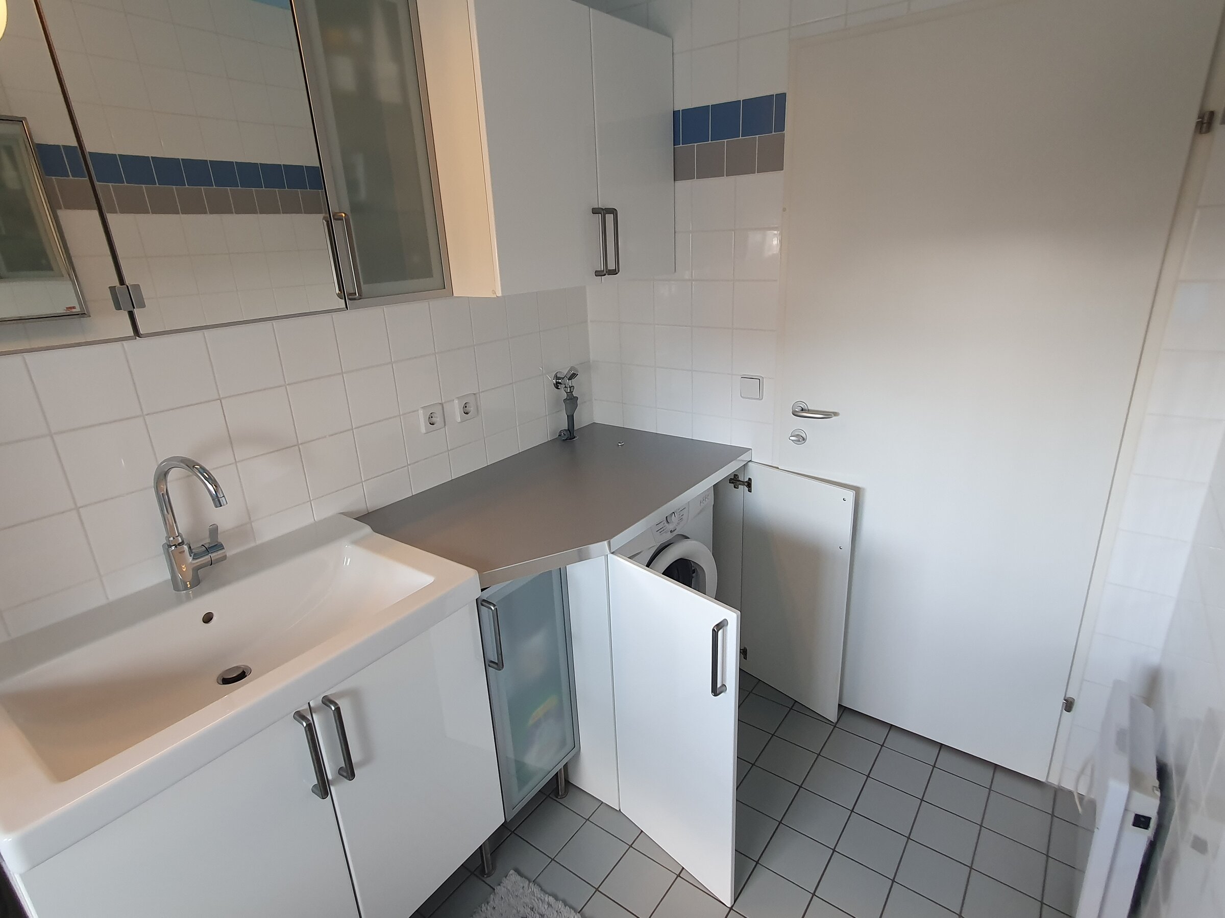 Waschmaschine und Trockner