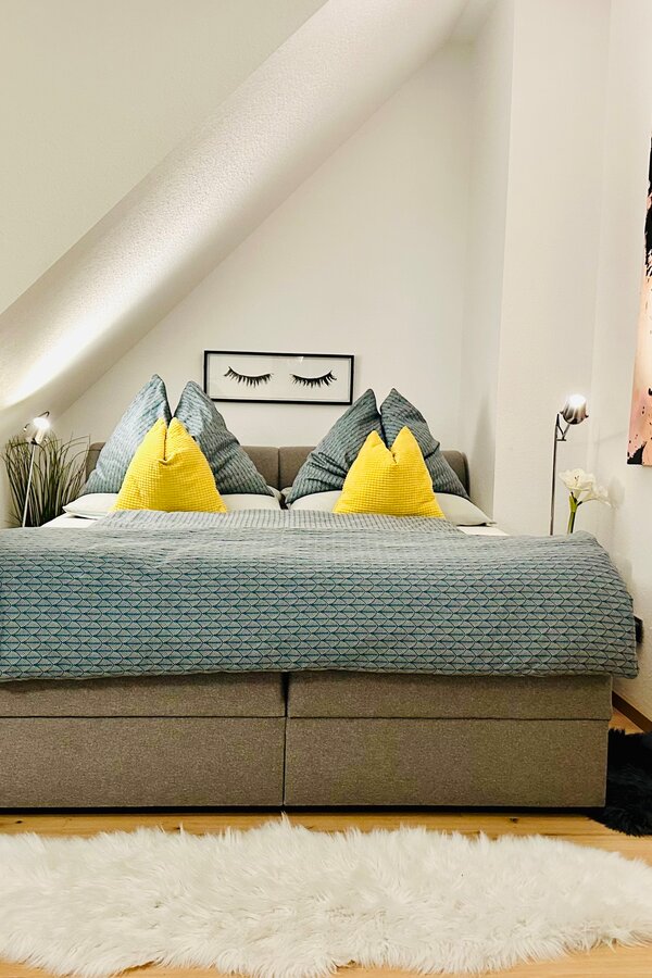 ..... just close your eyes ...