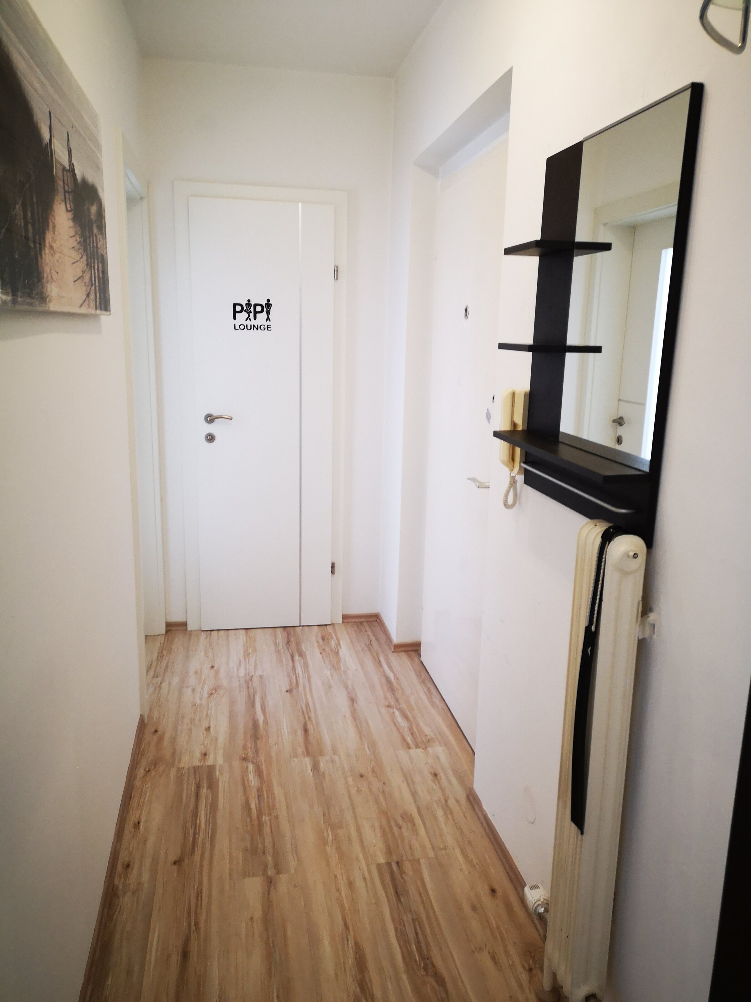 Eingangsbereich mit Blick auf WC & Haustür | © PJP - All rights reserved