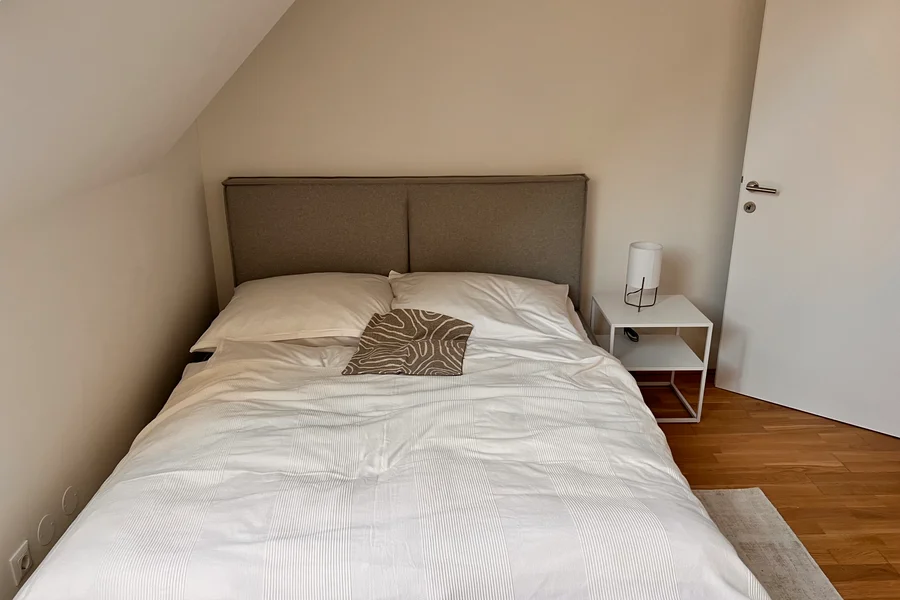 Gästezimmer mit Doppelbett