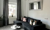 Neues gemütliches Schlafsofa, welches Platz für bis zu 2 Personen bietet | © @wolfistraunseeblick