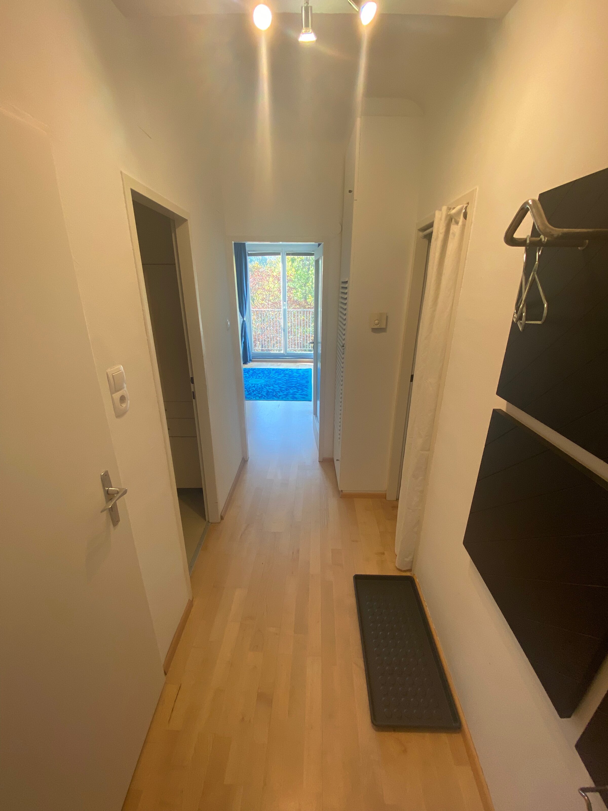Vorzimmer mit Garderobe