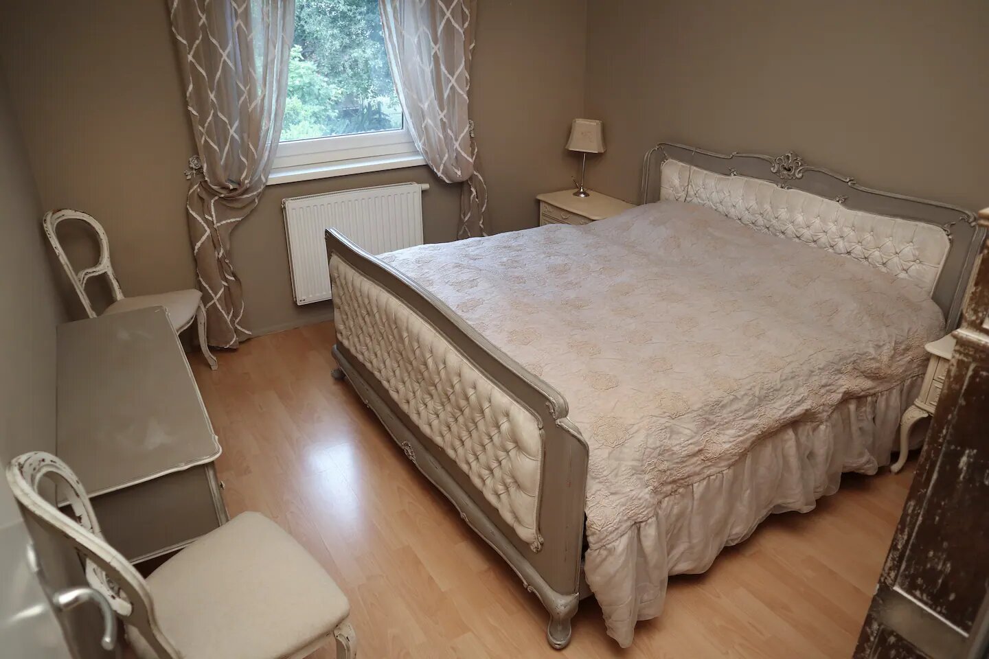 Schlafzimmer 2