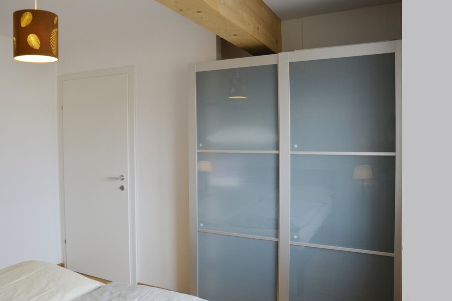 Schlafzimmer & Kleiderschrank