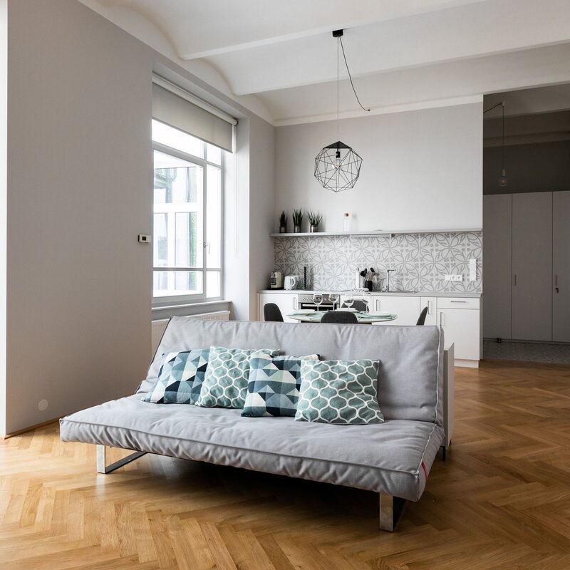 großzügig eingerichtet