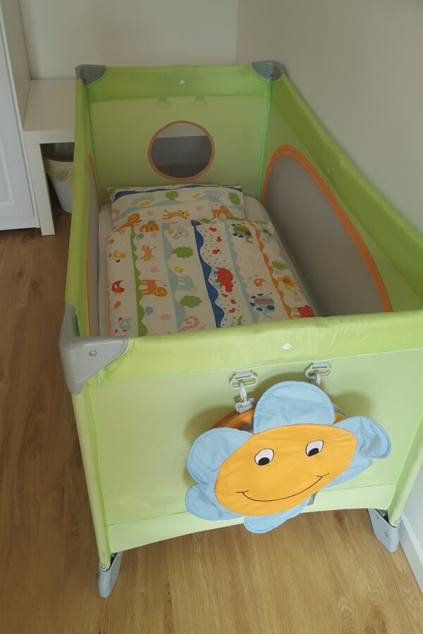 Baby bed (120cm)