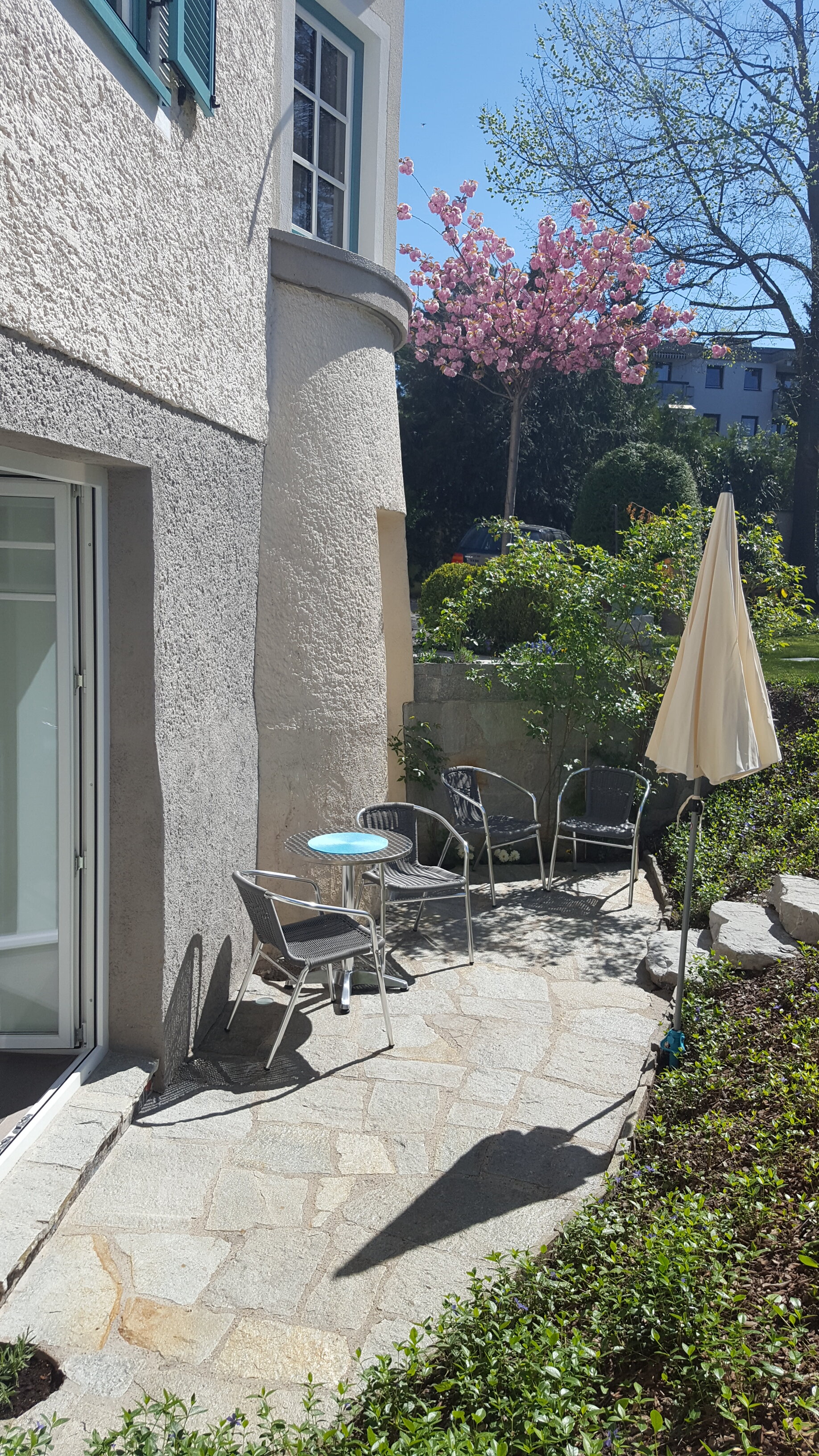 Southfacing Terrace