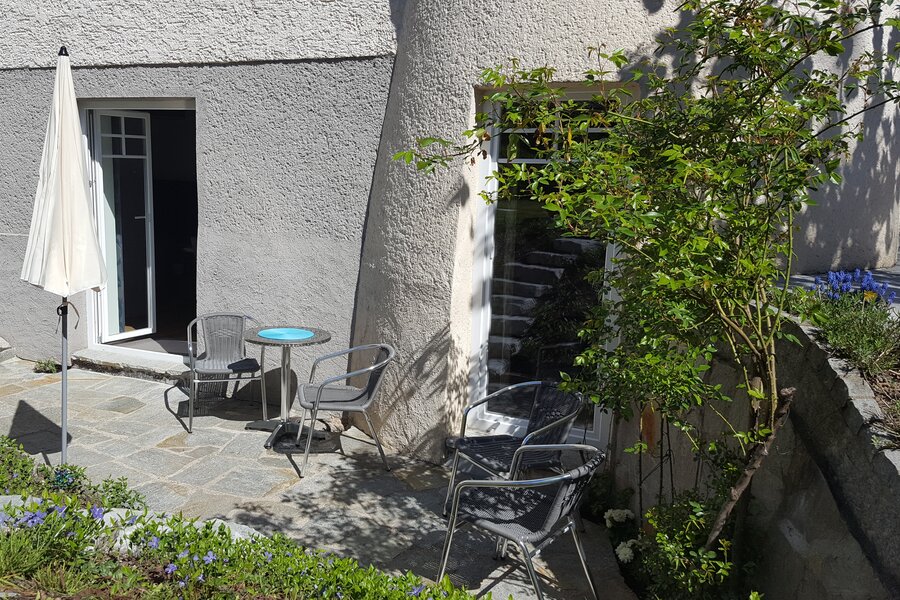 Southfacing Terrace