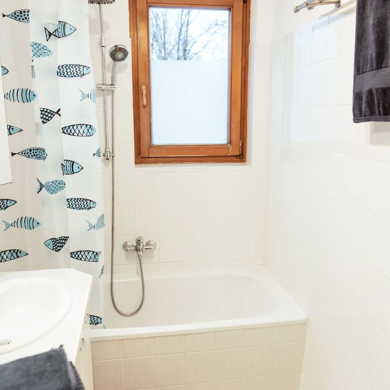 Bade- und Handtücher vorhanden