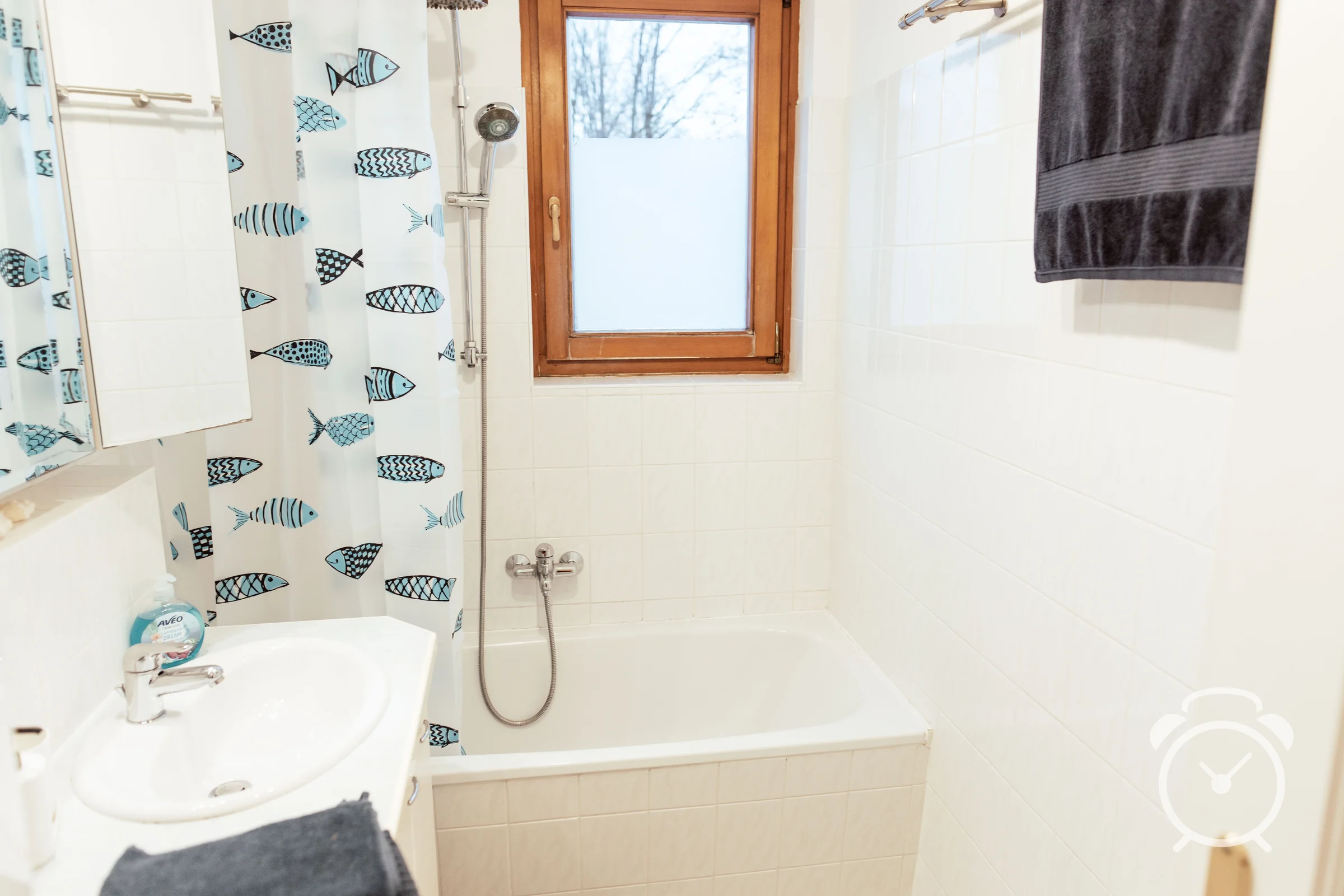 Bade- und Handtücher vorhanden