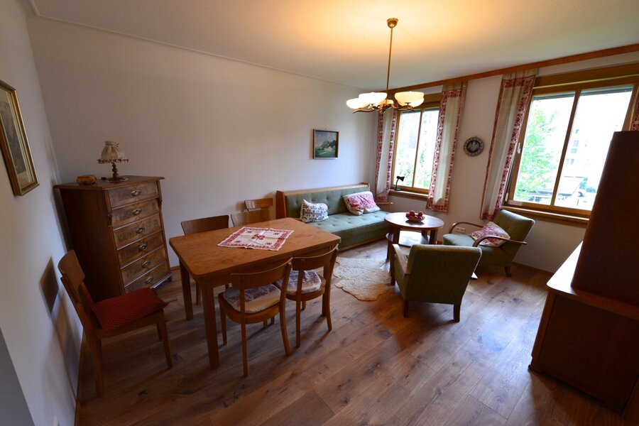 Wohnzimmer und Essbereich