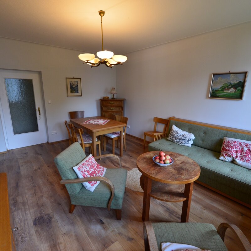 Wohnzimmer (Südlage)