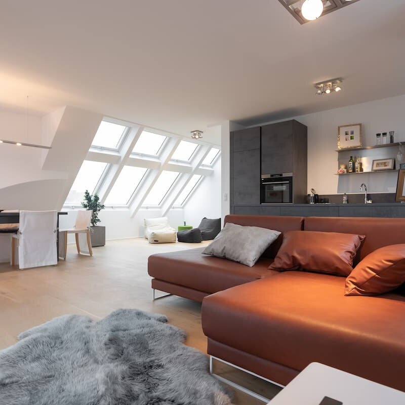 Wohnzimmer mit Küche