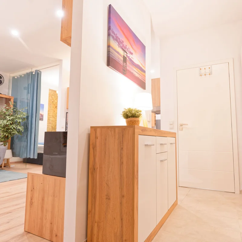 Jede Menge Stauraum inkl. Kleiderhaken | © Sammer