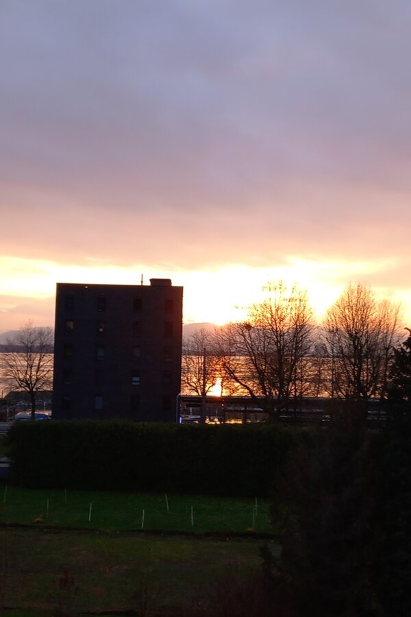 Sonnenuntergang aus dem Fenster