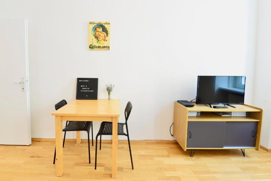 Wohnzimmer mit LCD-TV