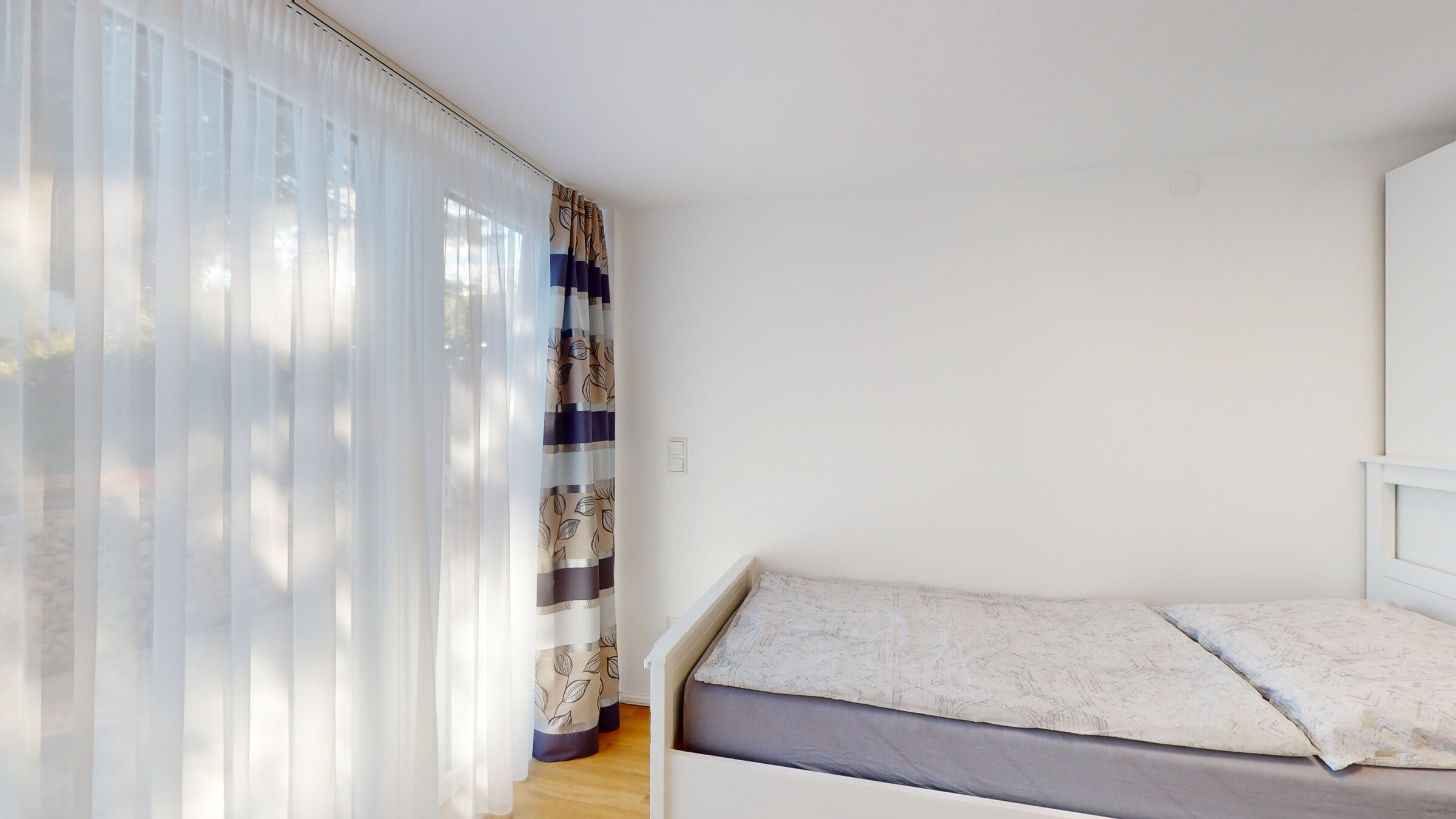 Schlafzimmer mit 2 Einzelbetten 