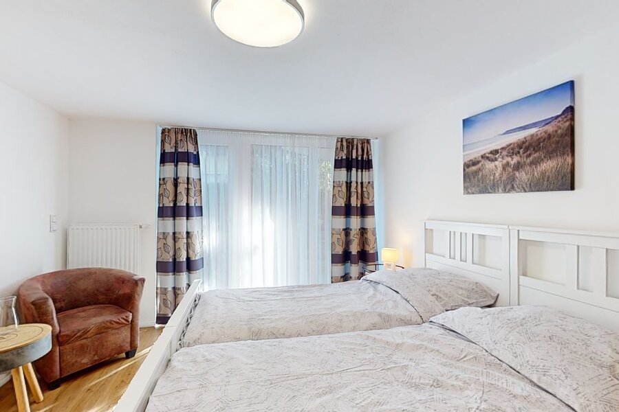 Schlafzimmer mit Doppelbett - Trennbar auf 2 Einzelbetten