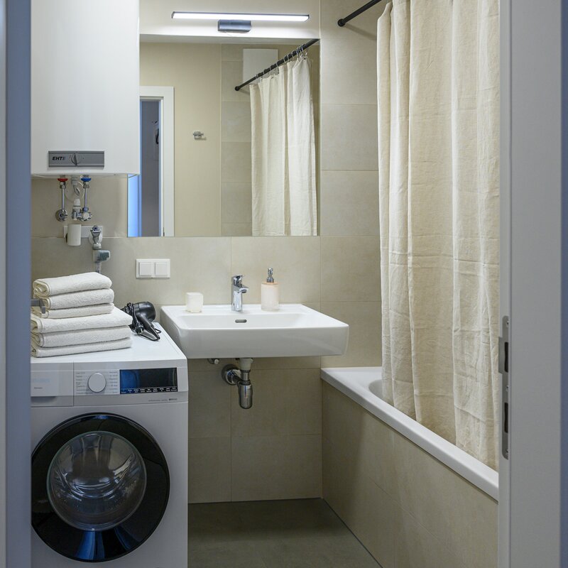 Bad mit Wanne
