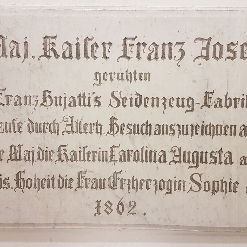 Hier gab es mal die Seidenfabrik meines Großvaters.