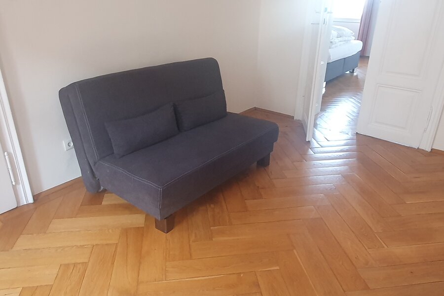 Bettcouch 140cm im 2. Schlafzimmer