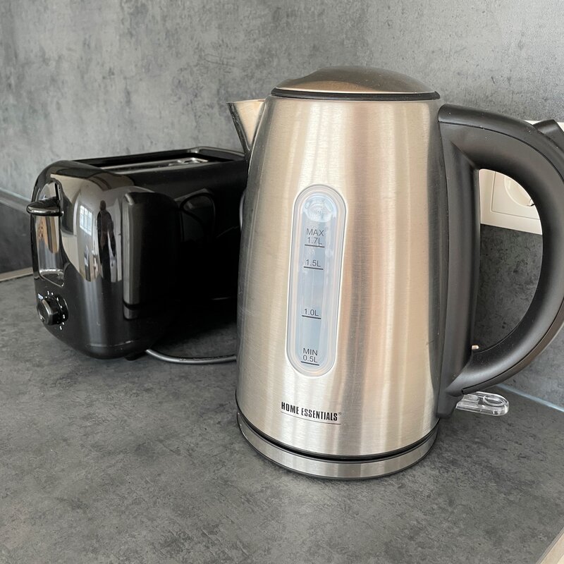 Toaster und Wasserkocher