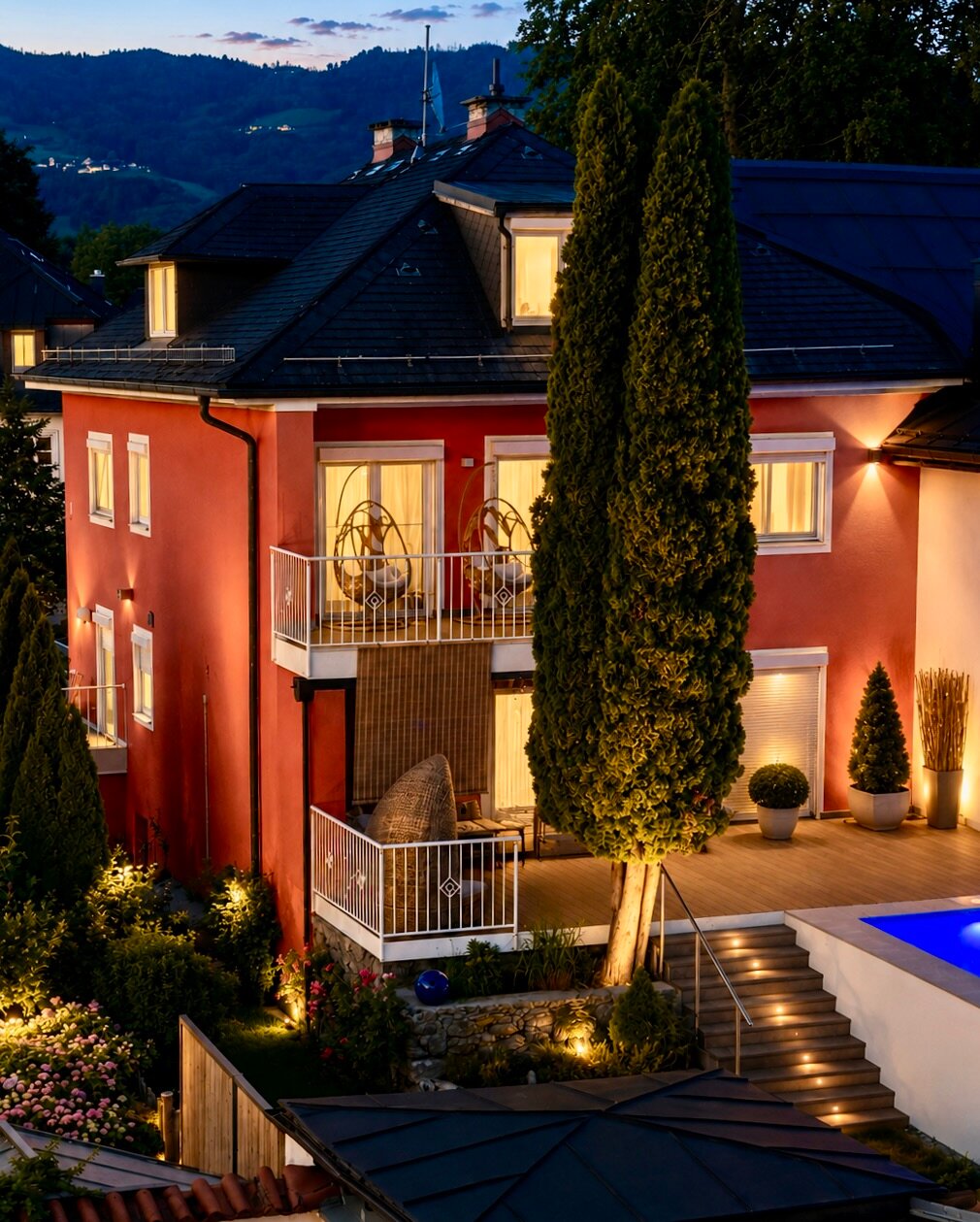 Anam Kara ist eine private Boutique-Suite im ersten Stock der Villa Regina Krünes im Salzburger Stadtteil Nonntal. Sie verbindet eine ruhige Wohnlage mit besonderem Interieur und persönlicher Atmosphäre – ideal für Gäste, die mehrere Wochen oder Monate in Salzburg leben, arbeiten, forschen oder vorübergehend hier ihren Lebensmittelpunkt haben. | © Regina Krünes