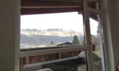 Zugang vom Wohnraum und von einem Zimmer