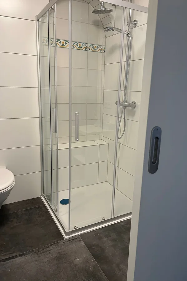 Badezimmer/Dusche/WC