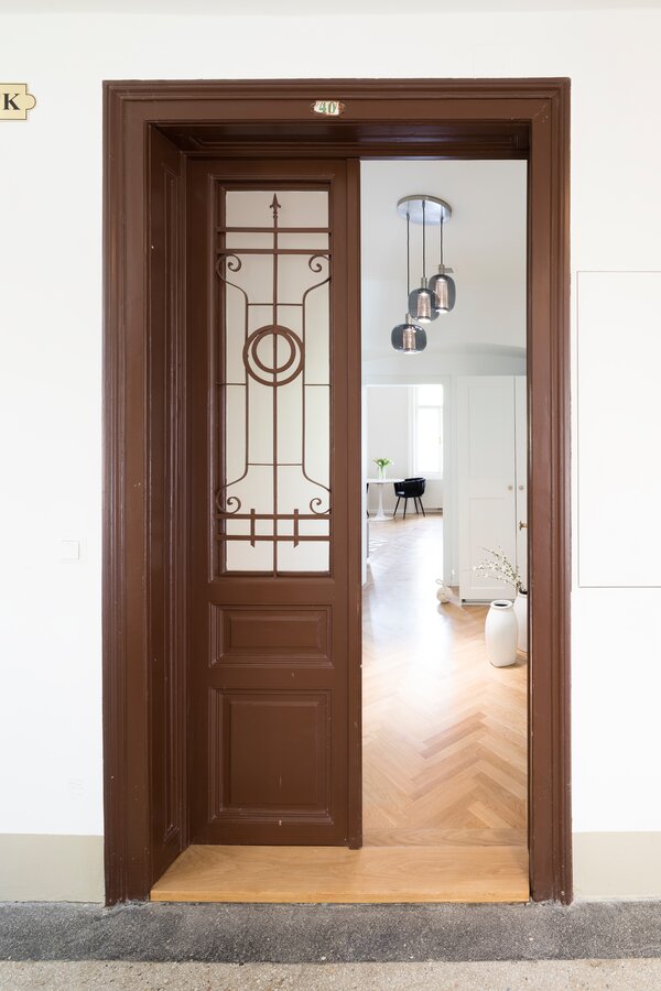 Eingangstür und Vorraum