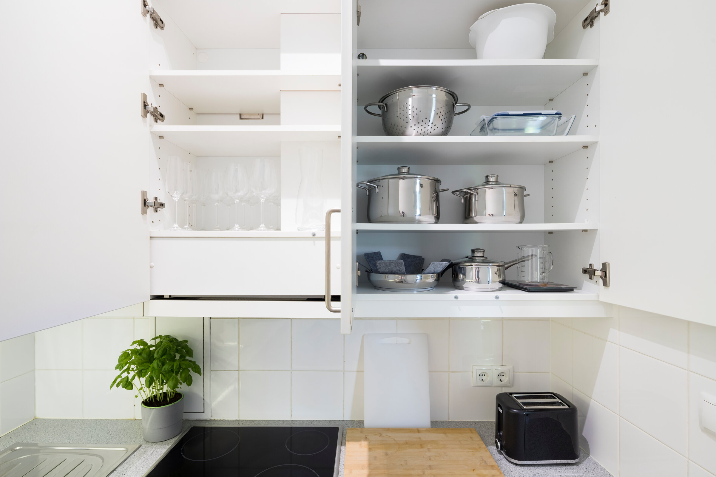 Voll ausgestattete Küche