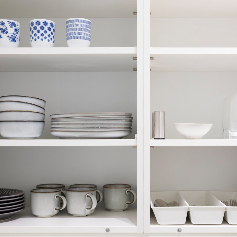 Voll ausgestattete Küche