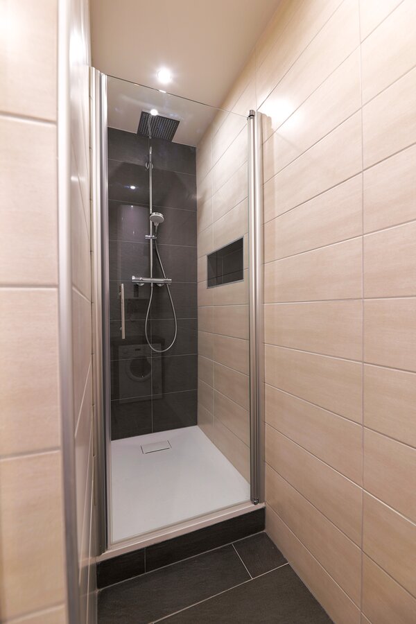 Glass walk-in rain shower