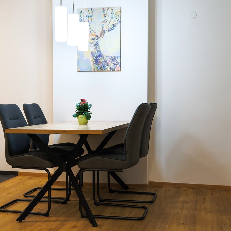 Dining tables with space for up to 4 people