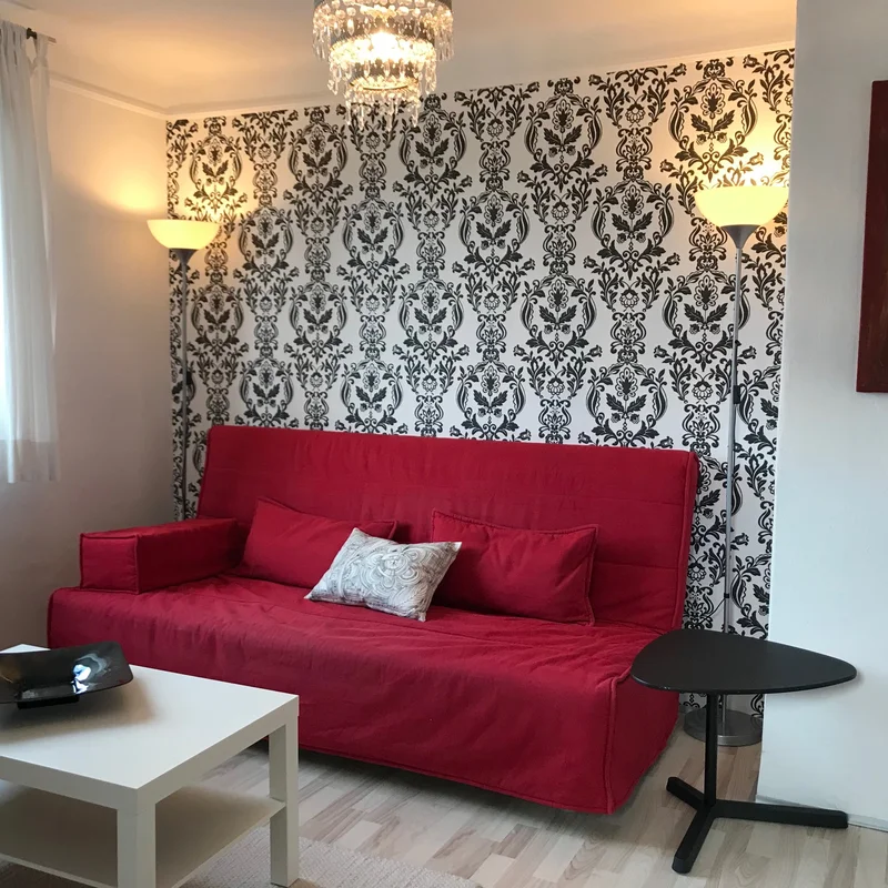 Wohnzimmer mit Schlafcouch
