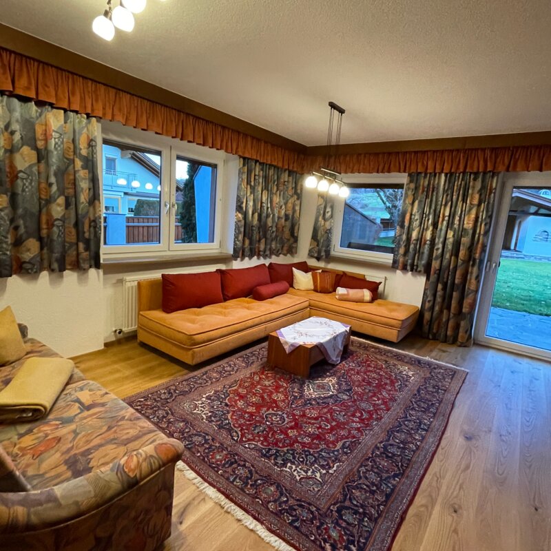 Wohnzimmer | © herbertzwoelfer