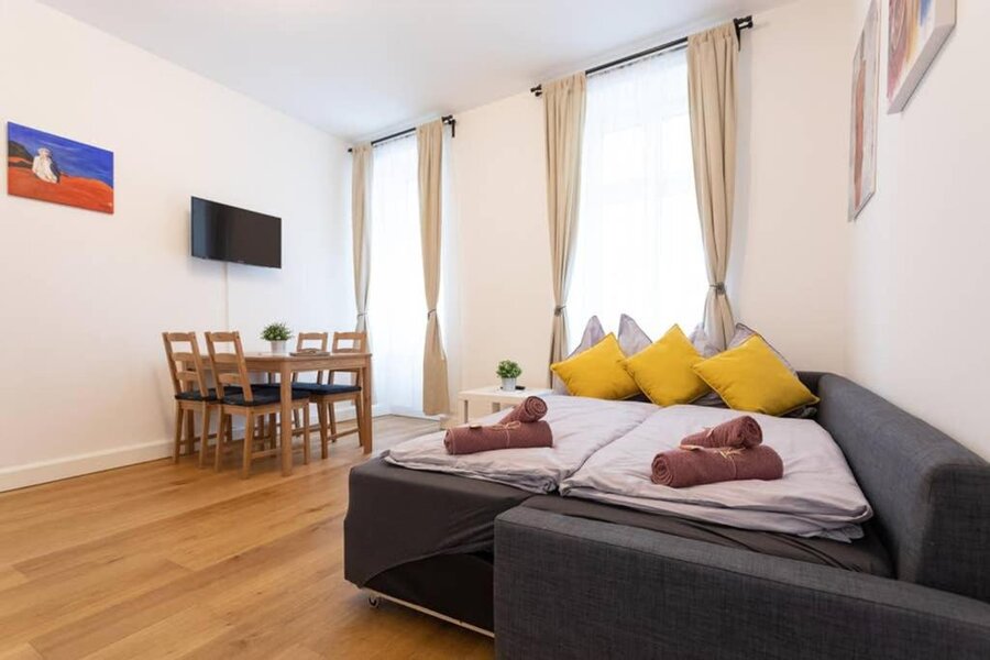 Auziehbares Sofa im Wohnzimmer