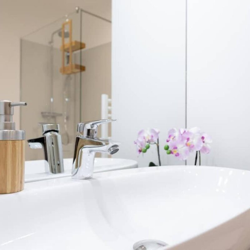 Waschbecken im Badezimmer 