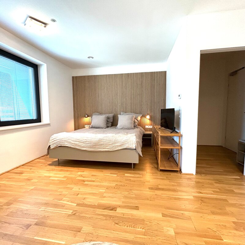 Echte Eichen Holzböden und Rückwand