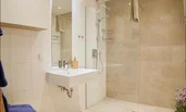 bathroom with walk-in shower | © Firmengruppe Abenthung