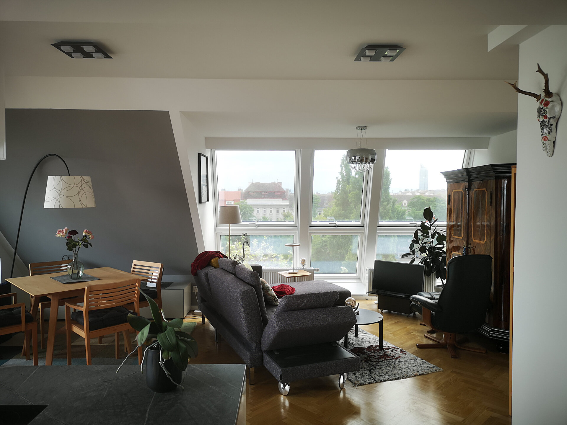 Blick über die Obere Alte Donau nach St. Leopold | © The Danube Cloud