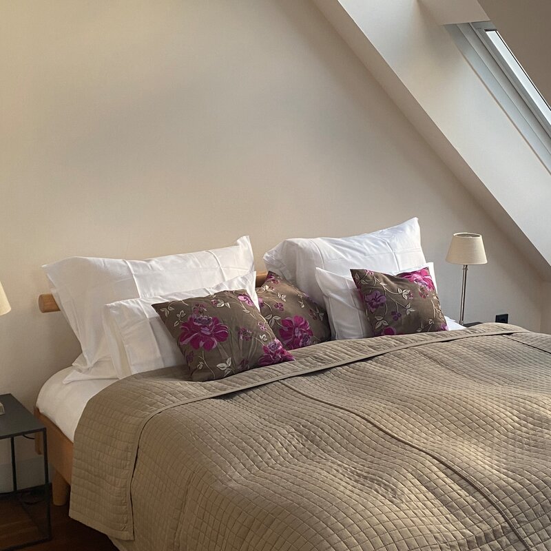 Schlafzimmer 1