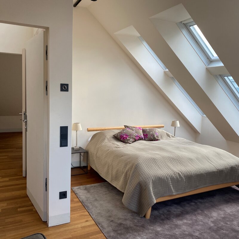 Schlafzimmer 1