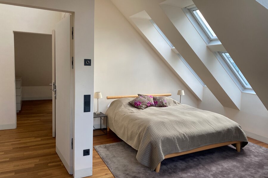 Schlafzimmer 1