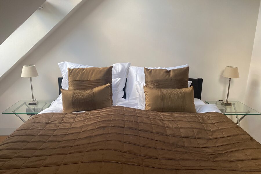 Schlafzimmer 2