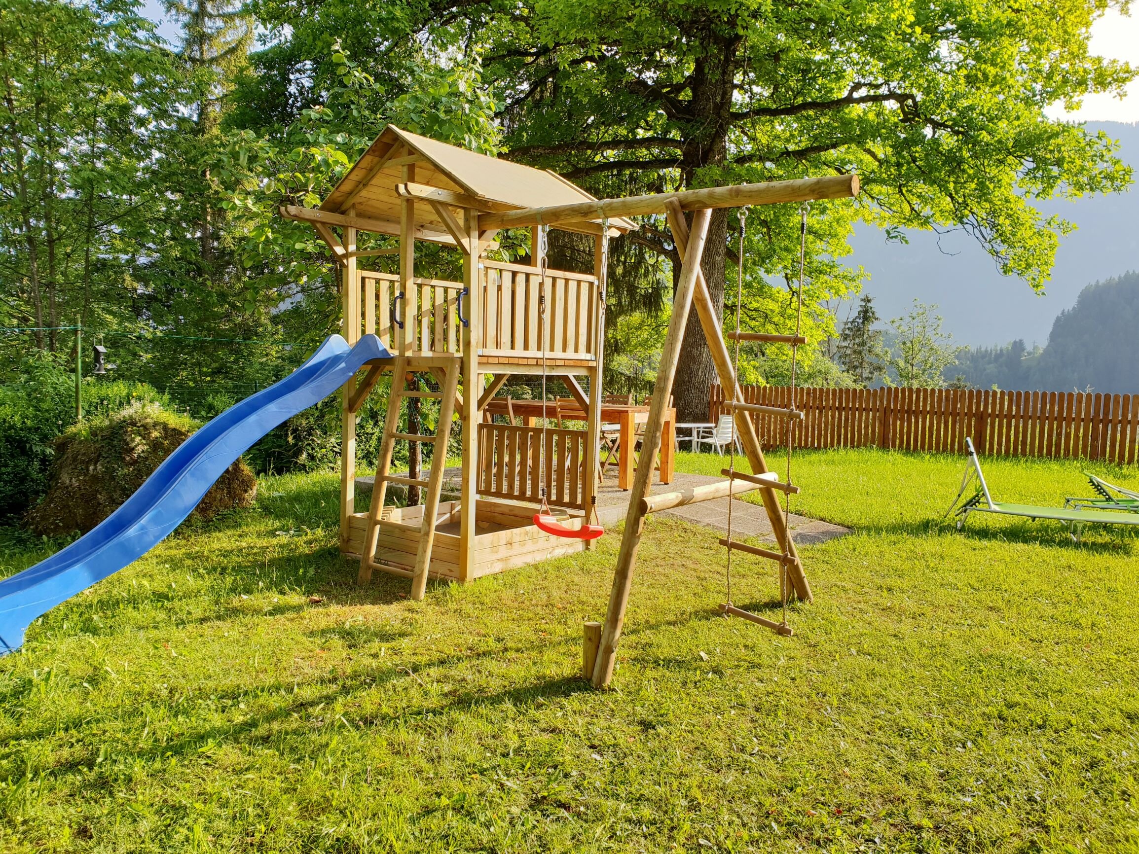 Garden with playground