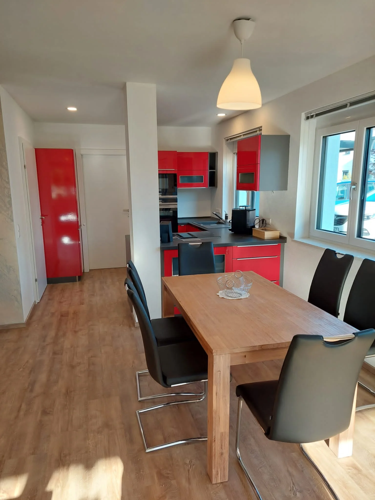 Dining | © J.D. 2023