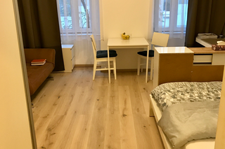 Blick von Küche ins Zimmer | © Clemens Fontner